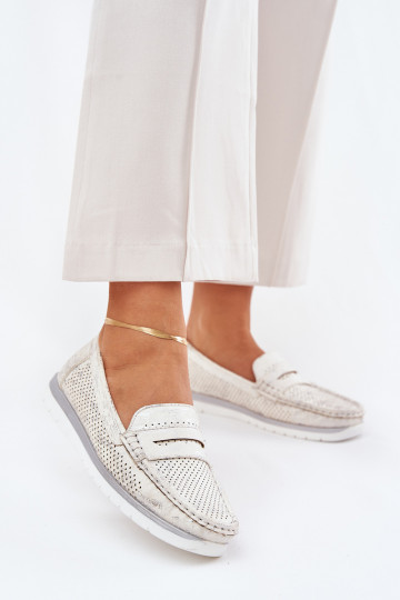 moteriške mokasíny z eko kože striebornej farby Bralithia 2