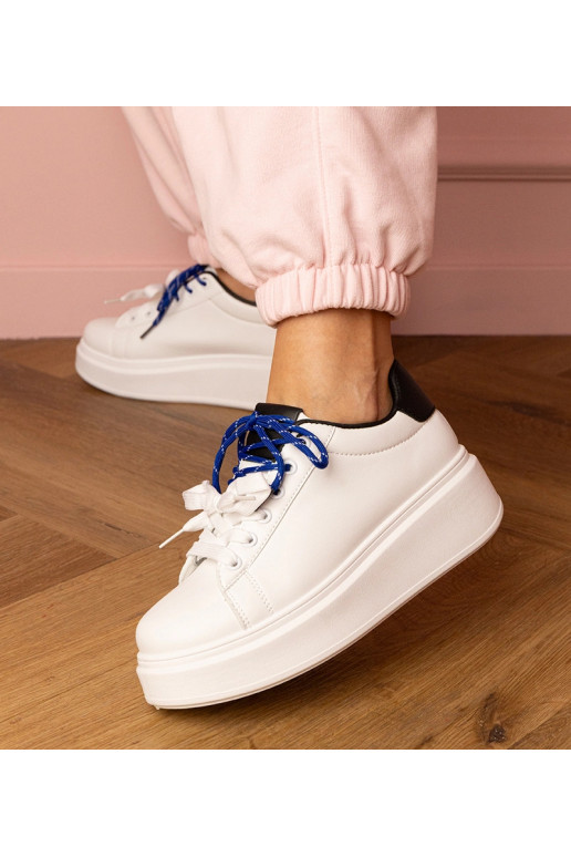 Biele športové sneakersy na platforme...