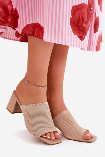 Dámske papuče s podpätkami Typu Słupek béžová INenilan