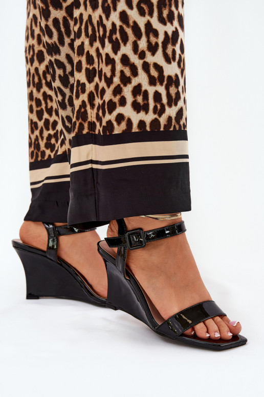 Lakované sandále pre ženy Zapnuté INedge čierna Vliraya