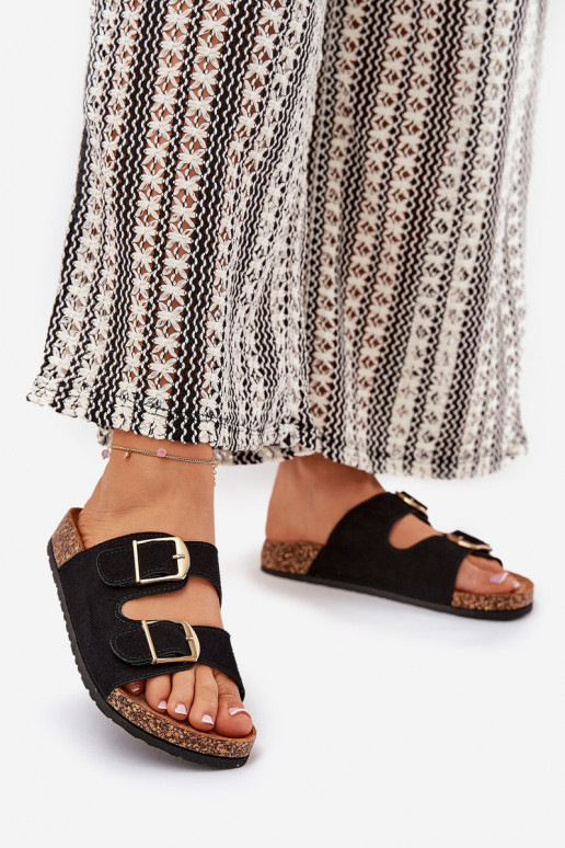 Dámske papuče s platformou Ze zlatej farbymi s prackamimi čierna Lisavionea Dámske papuče s platformou Ze zlatej farbymi s prackamimi čierna Lisavionea