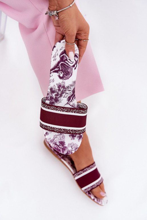 Vzorované rovná sa Dámske papuče bordová Leysi