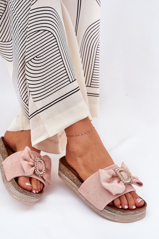 Dámske papuče s platformou so stuhami I Ozdobną Broszką Ružová Lenela