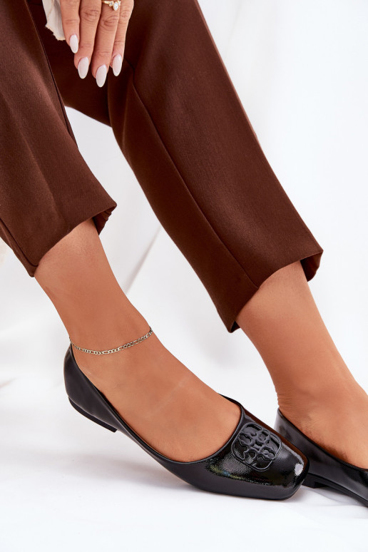 s lakovým efektom Elegantný štýl Balerínky Dámske S Ornatem Detalem Vinceza 17377 čierna