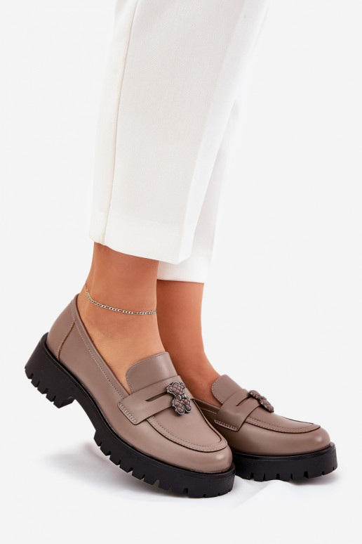 Kožené dámske mokasíny Z Przypinką plyšové medvede Vinceza 18109 béžová