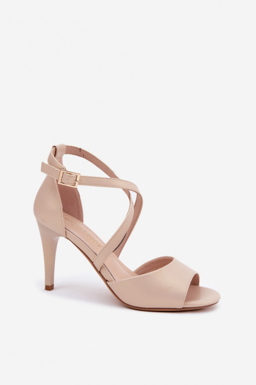 módne sandále s tenkými podpätkami zlatej farby Loressa