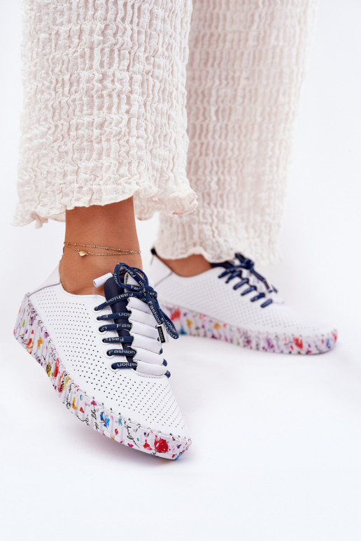 Kožené topánky Zapnuté Vzorovanéj Platformie Artiker 52C1713 biely-tmavomodrá