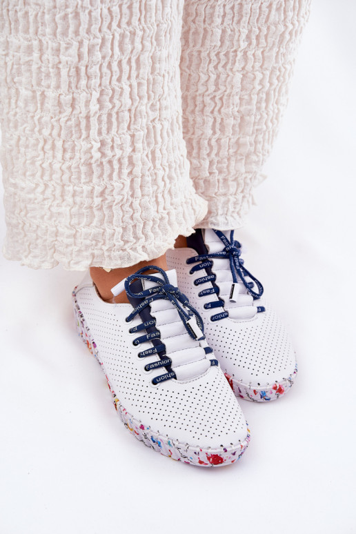 Kožené topánky Zapnuté Vzorovanéj Platformie Artiker 52C1713 biely-tmavomodrá