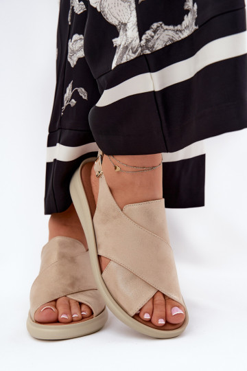 Dámske sandále z eko kože zlatej farby Tosmelia