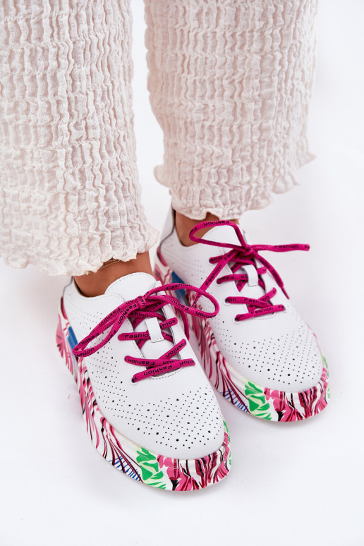 Kožené Tenisky model obuvi Dámske Zapnuté Vzorovanéj Platformie Vinceza 88017 biela farba Kožené Tenisky model obuvi Dámske Zapnuté Vzorovanéj Platformie Vinceza 88017 biela farba