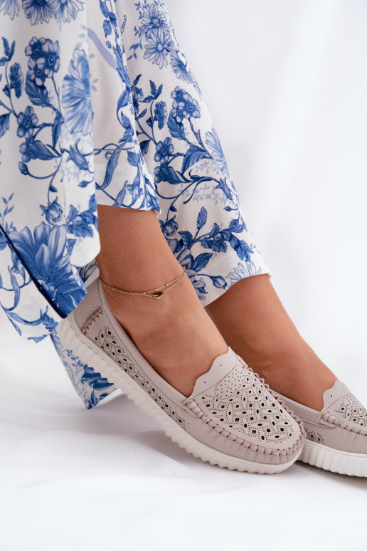 Kožené dámske mokasíny s prelamovanými prvkami Vinceza 88028 béžová