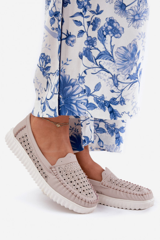 Kožené dámske mokasíny s prelamovanými prvkami Vinceza 88028 béžová