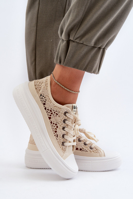 s čipkovými motívmi Bežná obuv Lee Cooper LCIN-23-44-1620 béžová