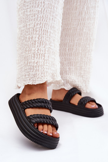 Ľahké papuče Jednoduché Dámske papuče s platformou S.Barski ZK51-001 čierna