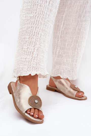 s leskom Dámske sandále Ozdobnym Detalem S.Barski KV51-012 zlatej farby