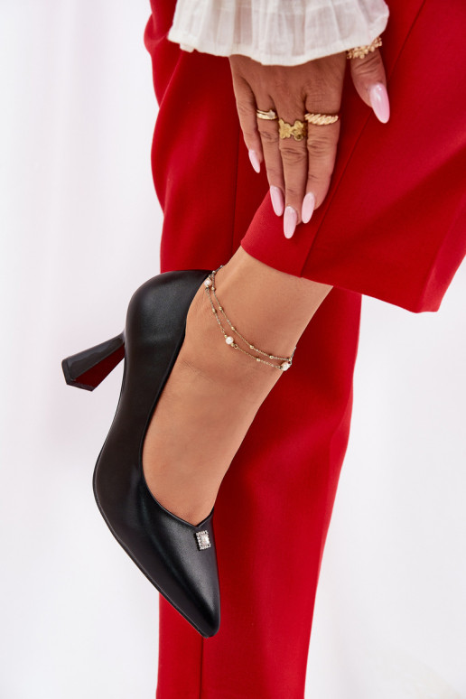 Elegantný štýl Topánky Zapnuté Rozszerzanej Szpilce Vinceza 62222 čierna Elegantný štýl Topánky Zapnuté Rozszerzanej Szpilce Vinceza 62222 čierna