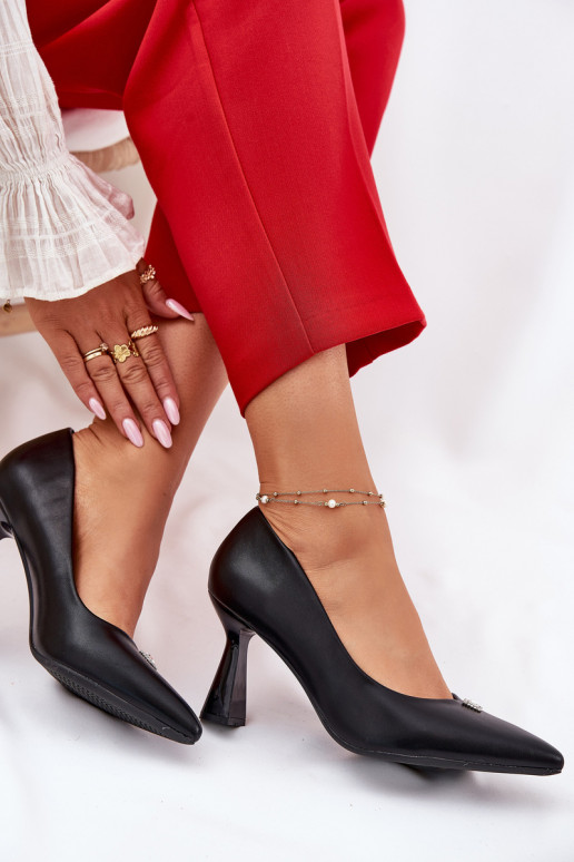 Elegantný štýl Topánky Zapnuté Rozszerzanej Szpilce Vinceza 62222 čierna Elegantný štýl Topánky Zapnuté Rozszerzanej Szpilce Vinceza 62222 čierna