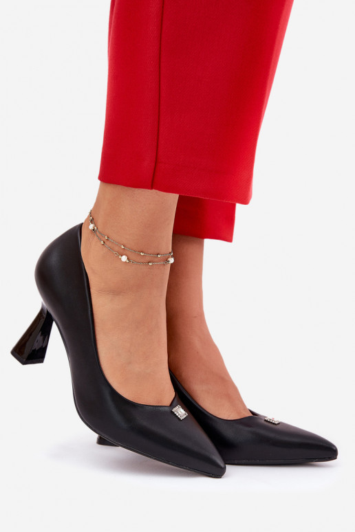 Elegantný štýl Topánky Zapnuté Rozszerzanej Szpilce Vinceza 62222 čierna Elegantný štýl Topánky Zapnuté Rozszerzanej Szpilce Vinceza 62222 čierna