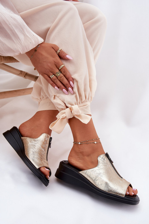 Dámske papuče Zapnuté INedge so zipsami zlatej farby Irriva Dámske papuče Zapnuté INedge so zipsami zlatej farby Irriva