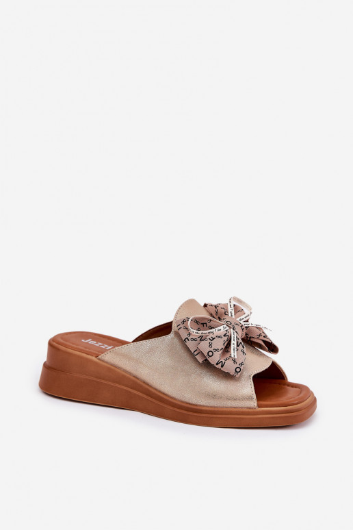 Dámske papuče Zapnuté INedge so stuhami zlatej farby Moonzella Dámske papuče Zapnuté INedge so stuhami zlatej farby Moonzella