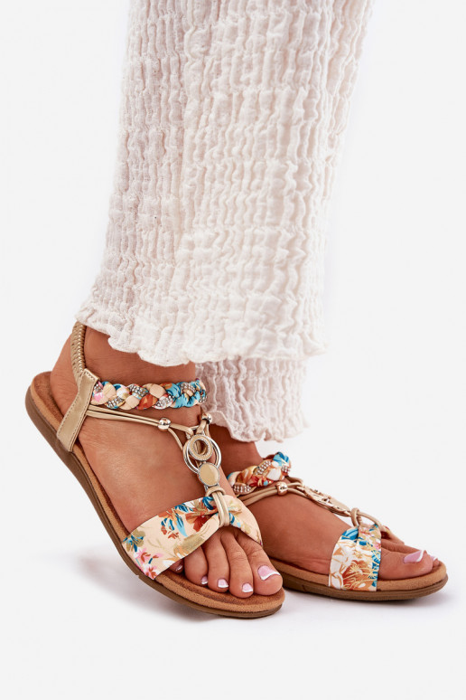 Sandále pre ženy Z Plecionymi Pruhyem A Dekorácia Artiker 56C1316 zlatej farby Sandále pre ženy Z Plecionymi Pruhyem A Dekorácia Artiker 56C1316 zlatej farby