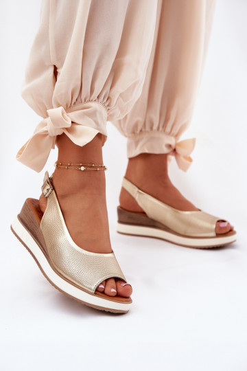 Kožené Sandále na platforme Artiker 56C2312 zlatej farby