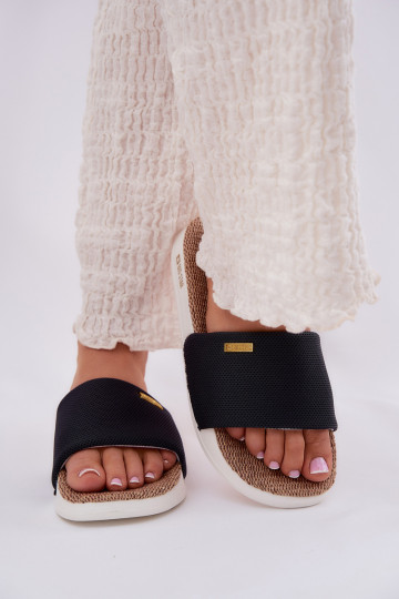 Dámske papuče Big Star RR274A108 čierna 2