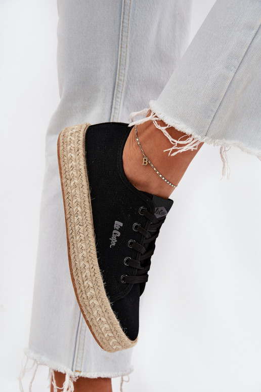 Voľnočasové topánky s šnúrkami Lee Cooper LCIN-25-44-3216 čierne Voľnočasové topánky s šnúrkami Lee Cooper LCIN-25-44-3216 čierne