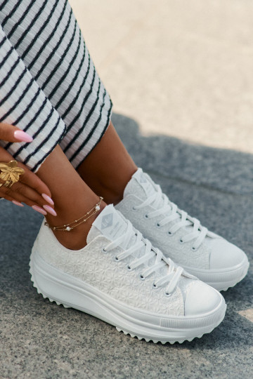 Bežná obuv Z Haftem s platformou Lee Cooper LCIN-25-31-3465L biela farba