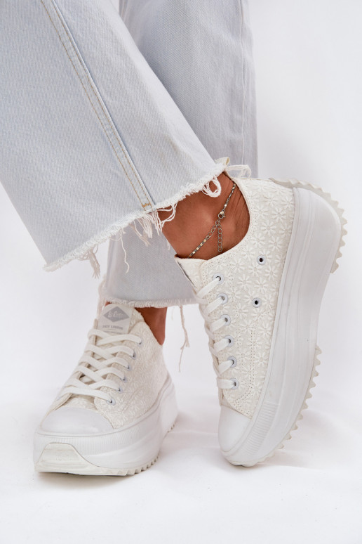 Bežná obuv Z Haftem s platformou Lee Cooper LCIN-25-31-3465L biela farba Bežná obuv Z Haftem s platformou Lee Cooper LCIN-25-31-3465L biela farba