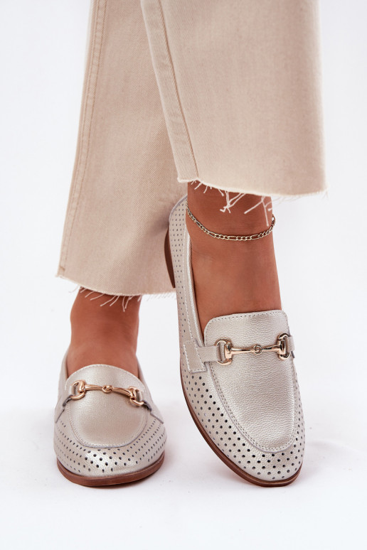 Kožené dámske mokasíny s ozdobami so širokými podpätkami S.Barski LR51-594 strieborná farba