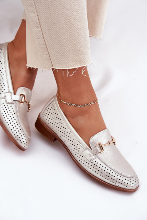 Kožené dámske mokasíny s ozdobami so širokými podpätkami S.Barski LR51-594 strieborná farba