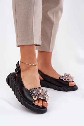 Dámske sandále Dámske so svietiacimi otvormi Artiker 54C1628 čierna