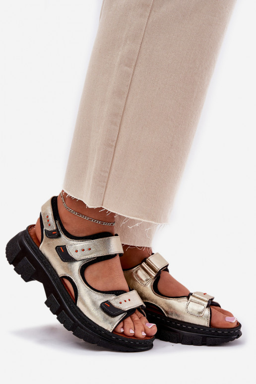 Dámske sandále Dámske Z s lepiacim zapínanímami Artiker 56C0469 zlatej farby