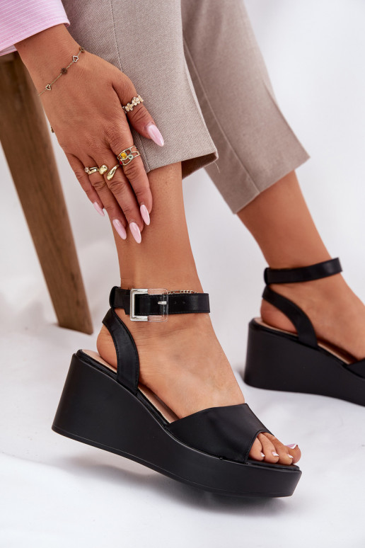 Dámske sandále Zapnuté INedge čierna Efrina