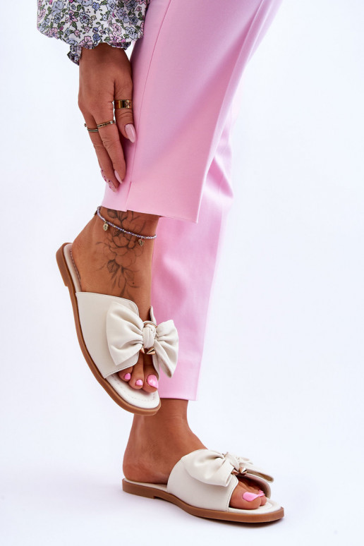 Dámske Kožené papuče so stuhami biela farba Becky Dámske Kožené papuče so stuhami biela farba Becky