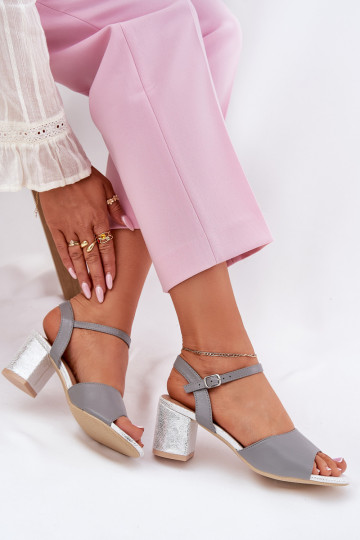 Dámske sandále na vysokom opätku Vinceza 20275 sivá