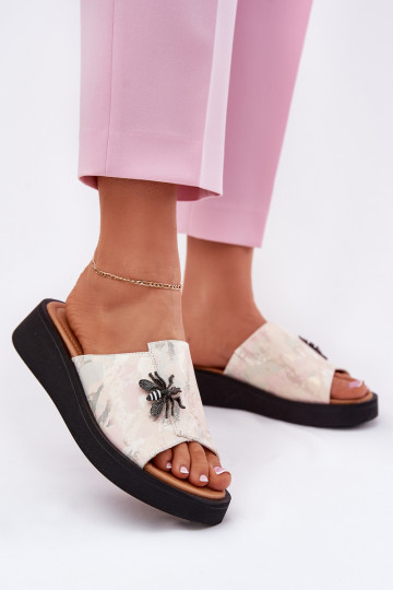 Kožené papuče Dámske Z Broszką Vinceza 66752 béžová 2