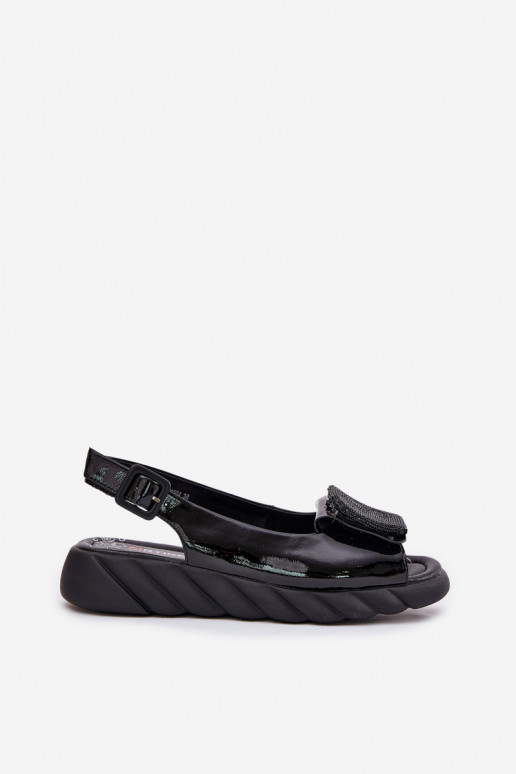 Kožené Lakované sandále pre ženy Zapnuté INedge s Dekoráciou Artiker 56C1564 čierna Kožené Lakované sandále pre ženy Zapnuté INedge s Dekoráciou Artiker 56C1564 čierna