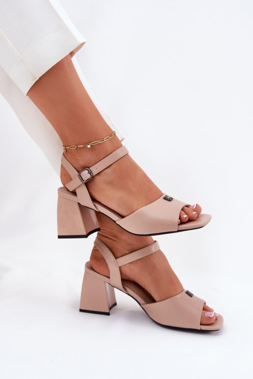 Dámske sandále na vysokom opätku Vinceza 62235 béžová