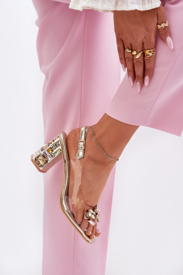 Perregimi sandále s podpätkami so svietiacimi otvormi Vinceza 70110 zlatej farby