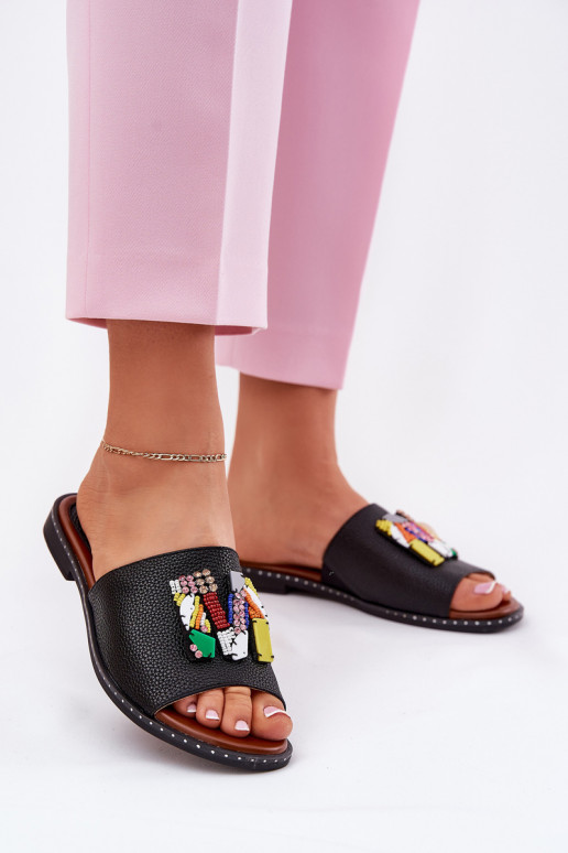 Dámske papuče so širokými podpätkami s ozdobami čierna Clelione
