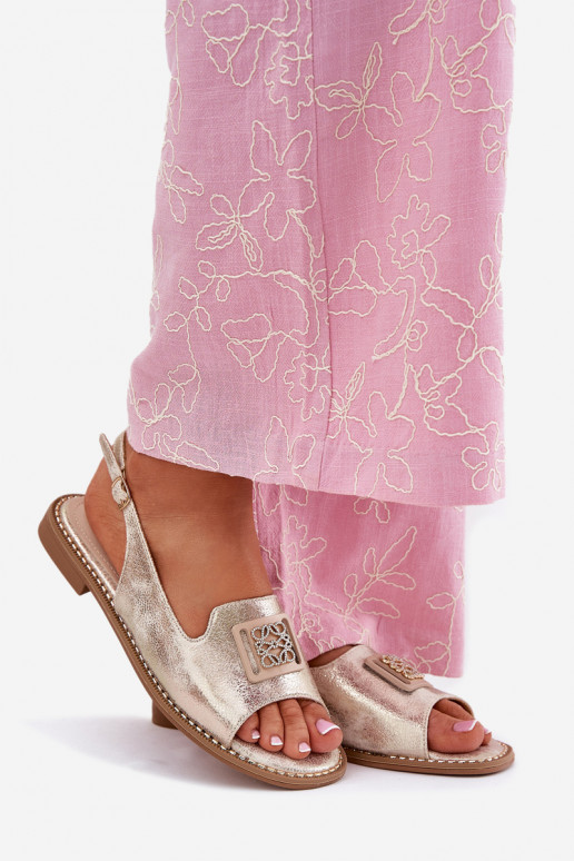 Elegantný štýl Dámske sandále so širokými podpätkami s ozdobami S.Barski KV51-082 zlatej farby Elegantný štýl Dámske sandále so širokými podpätkami s ozdobami S.Barski KV51-082 zlatej farby