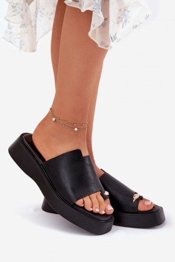 Dámske papuče s platformou S Ornatem Detalem čierna Linosea 2