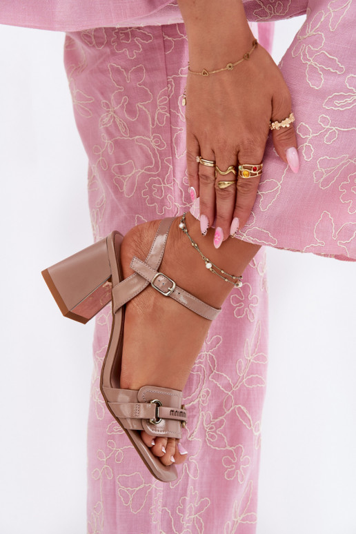 Kožené Lakované sandále pre ženy s podpätkami béžová Mevonelle