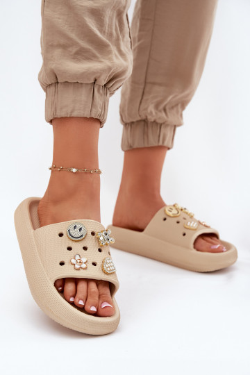 Dámske papuče Ľahké papuče Z Przypinkami Vinceza 76055 béžová