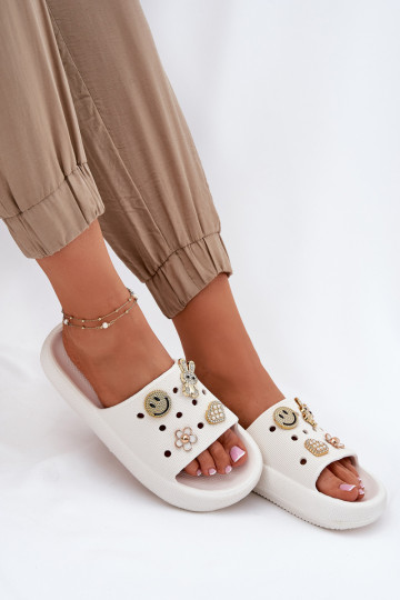 Dámske papuče Ľahké papuče Z Przypinkami Vinceza 76055 biela farba