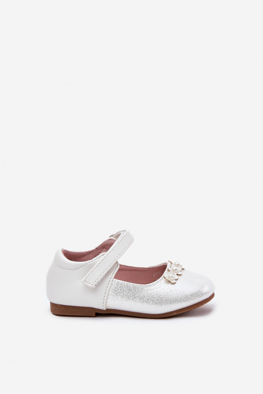 balerínky deti s lepiacimi spojkami Z s kvetinovými motívmiuszkami biela farba Nikione balerínky deti s lepiacimi spojkami Z s kvetinovými motívmiuszkami biela farba Nikione