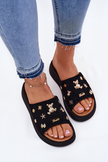 Dámske semišové papuče Z Przypinkami Vinceza 66741 čierna