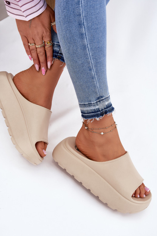 Ľahké papuče Dámske papuče s platformou béžová Xalvania Ľahké papuče Dámske papuče s platformou béžová Xalvania
